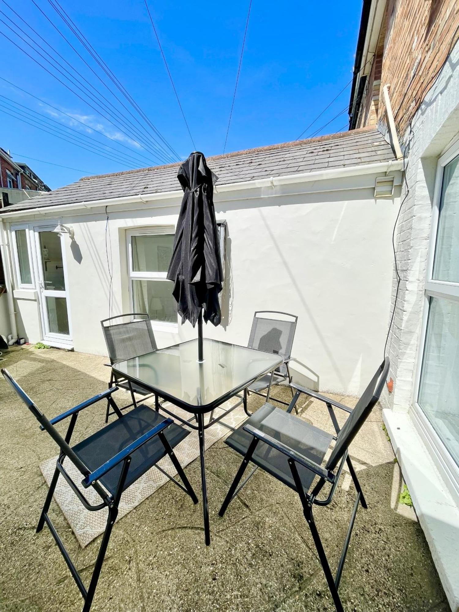 New Apartment In Town Centre Bournemouth Exterior photo